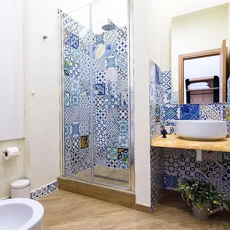 Incao I Pupi House شقة تْشيفالو